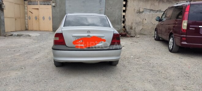 Opel Vectra 1996, 75,000 km - 1.8 l - Gəncə