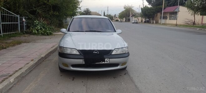 Opel Vectra 1996, 75,000 km - 1.8 l - Gəncə