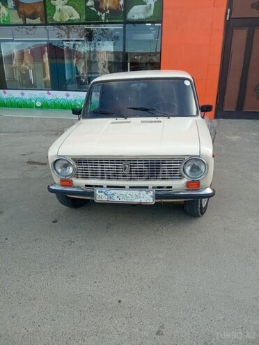 LADA (VAZ) 21011 1983, 250,000 km - 1.6 l - Bakı