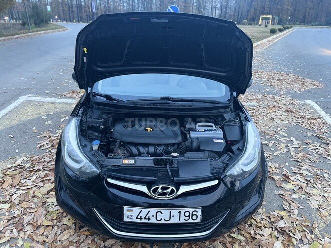 Hyundai Elantra 2016, 248,000 km - 1.8 l - Masallı