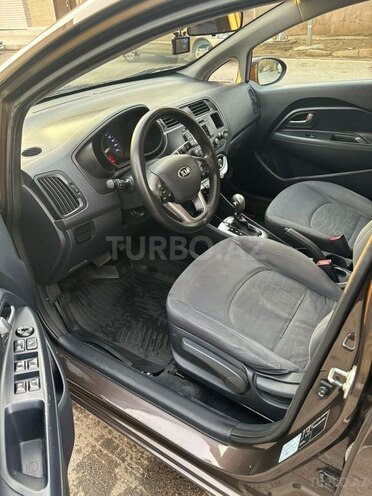Kia Rio 2013, 156,300 km - 1.4 l - Bakı