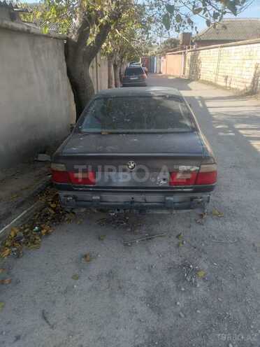 BMW 525 1988, 350,000 km - 2.5 l - Bakı