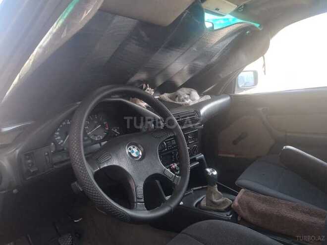 BMW 525 1988, 350,000 km - 2.5 l - Bakı