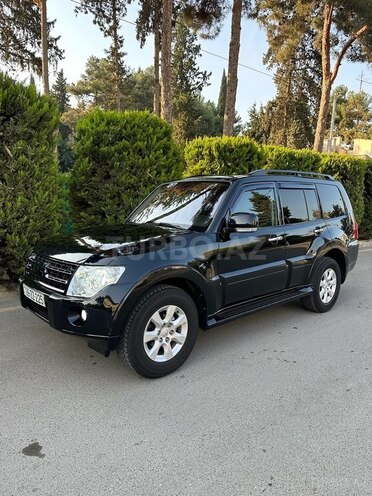 Mitsubishi Pajero 2009, 140,000 km - 3.0 l - Bakı