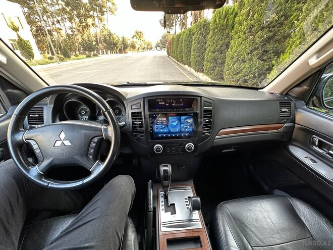 Mitsubishi Pajero 2009, 140,000 km - 3.0 l - Bakı