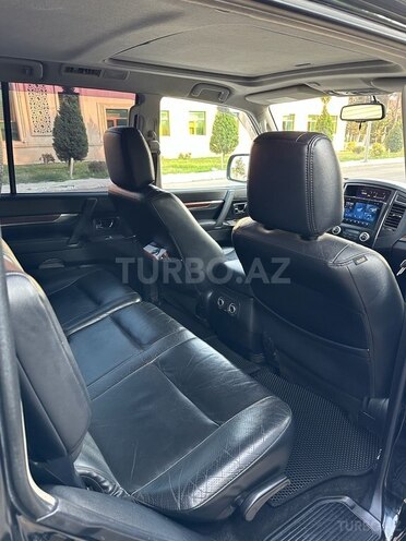Mitsubishi Pajero 2009, 140,000 km - 3.0 l - Bakı