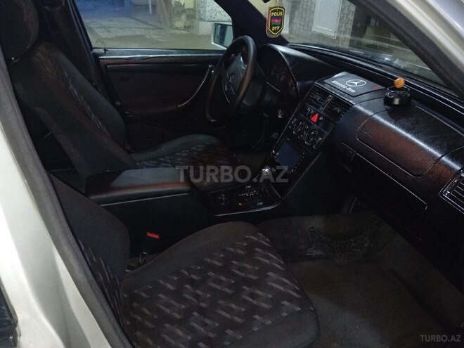 Mercedes C 180 1998, 529,665 km - 1.8 л - Şamaxı