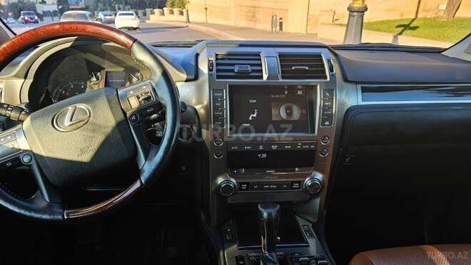 Lexus GX 460 2014, 96,000 km - 4.6 л - Bakı