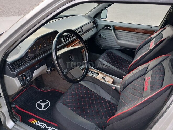 Mercedes E 250 1990, 345,480 km - 2.5 л - Bakı