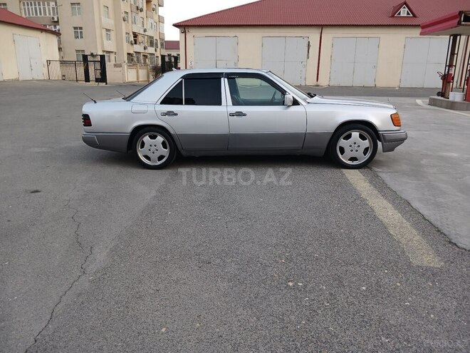 Mercedes E 250 1990, 345,480 km - 2.5 л - Bakı