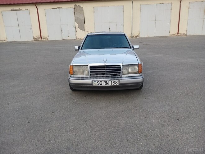 Mercedes E 250 1990, 345,480 km - 2.5 л - Bakı