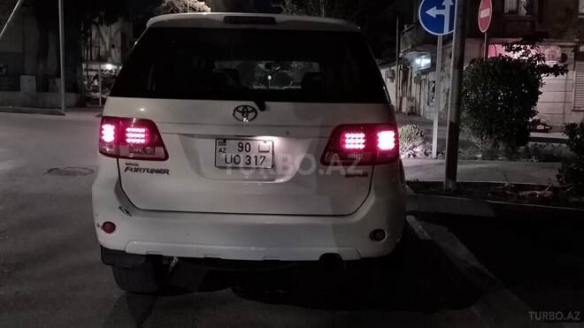 Toyota Fortuner 2008, 410,743 km - 2.7 л - Bakı