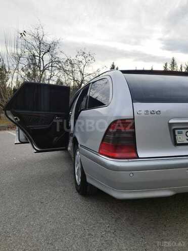 Mercedes C 180 2000, 345,400 km - 1.8 l - Yevlax