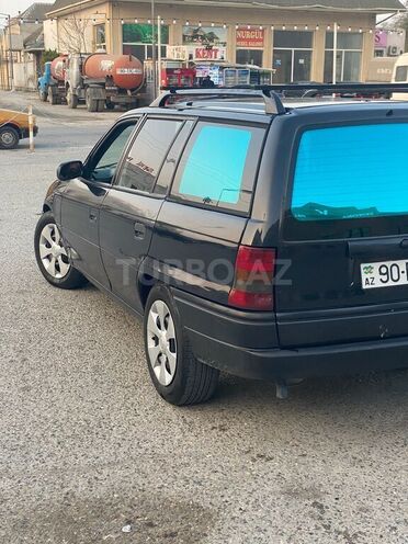 Opel Astra 1995, 330,000 km - 1.6 л - Bakı