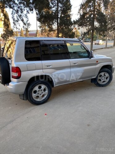 Mitsubishi Pajero io 2000, 403,137 km - 2.0 l - Gəncə