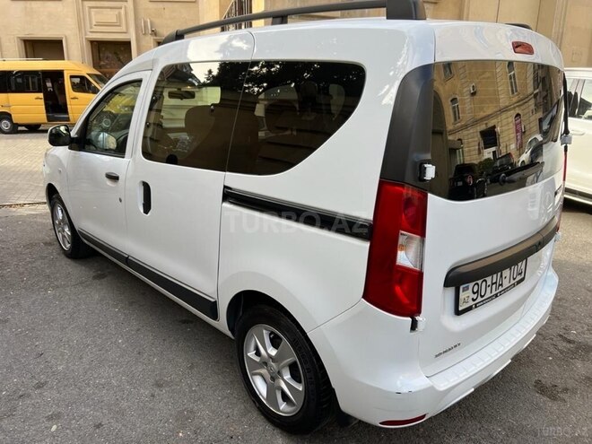 Renault Dokker 2018, 92,500 km - 1.6 l - Bakı