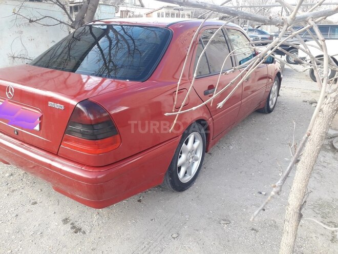 Mercedes C 240 1997, 380,000 km - 2.4 л - Sumqayıt