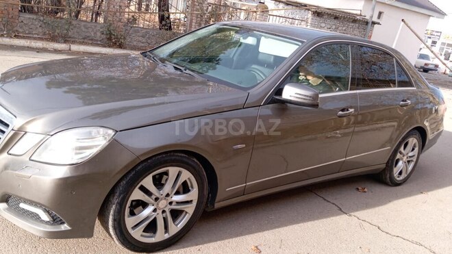 Mercedes E 220 2010, 315,000 km - 2.2 l - Şəmkir