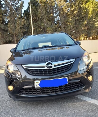 Opel Zafira 2015, 126,800 km - 1.4 l - Sumqayıt