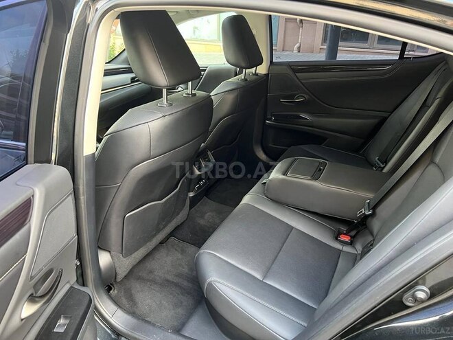Lexus ES 300h 2021, 45,000 km - 2.5 l - Bakı