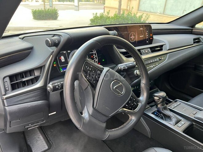 Lexus ES 300h 2021, 45,000 km - 2.5 l - Bakı