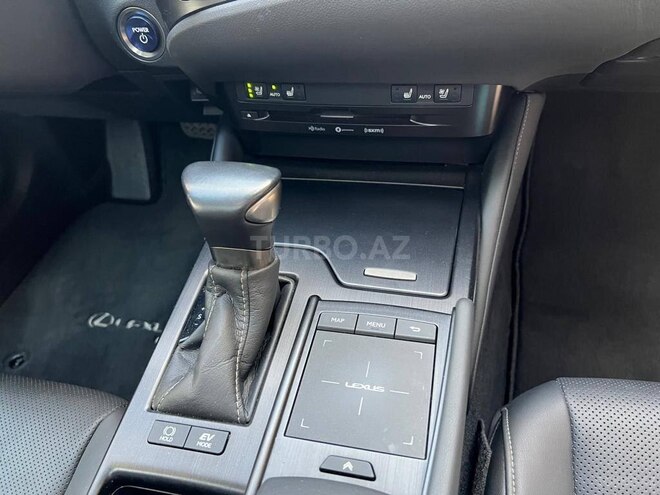 Lexus ES 300h 2021, 45,000 km - 2.5 l - Bakı