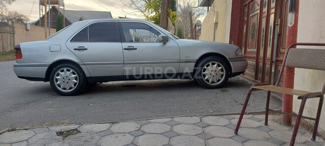 Mercedes C 200 1997, 305,000 km - 2.0 л - Ağcabədi