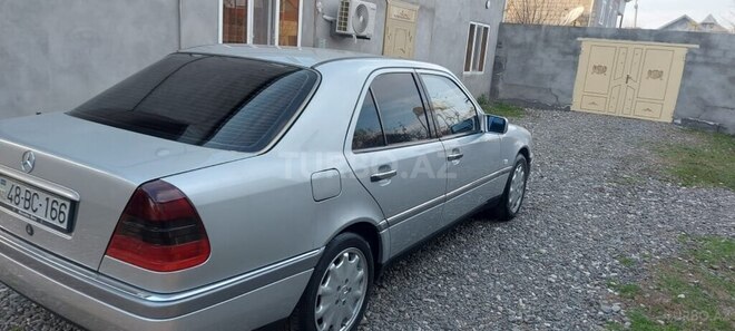 Mercedes C 200 1997, 305,000 km - 2.0 л - Ağcabədi