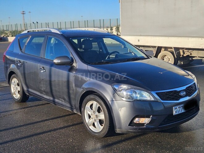 Kia Ceed 2010, 351,800 km - 1.6 l - Bakı