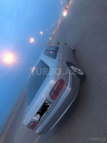 Mercedes E 240 2000, 245,000 km - 2.4 l - Bakı