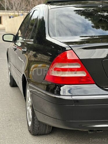 Mercedes C 240 2001, 286,000 km - 2.4 л - Bakı