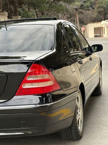 Mercedes C 240 2001, 286,000 km - 2.4 л - Bakı