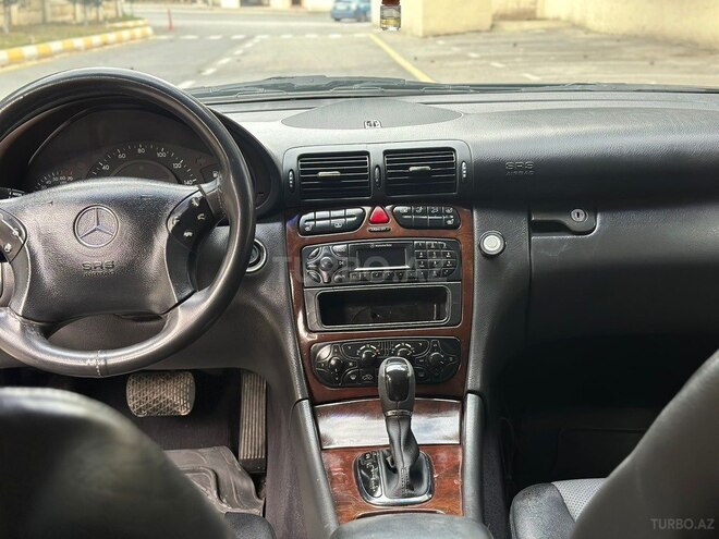 Mercedes C 240 2001, 286,000 km - 2.4 л - Bakı