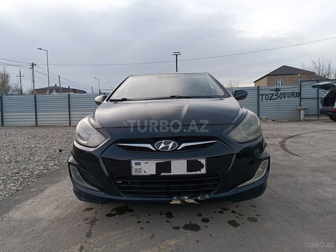 Hyundai Accent 2011, 250,000 km - 1.4 л - Bakı