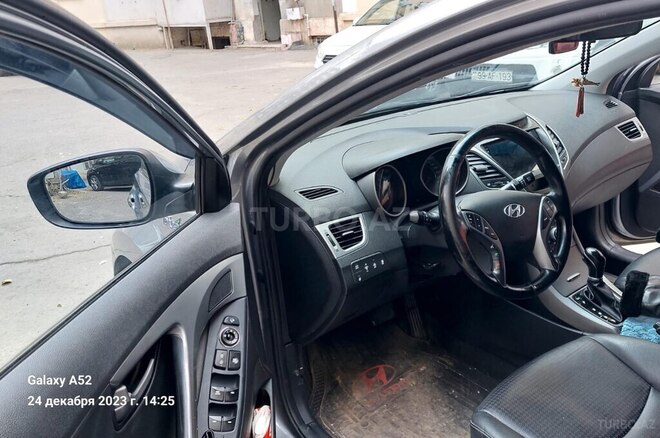 Hyundai Elantra 2014, 166,000 km - 1.6 l - Bakı