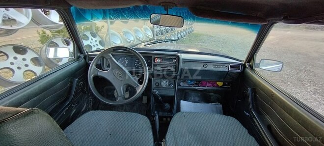 LADA (VAZ) 2107 2000, 94,687 km - 1.6 l - Salyan