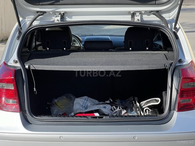 BMW 120 2006, 211,000 km - 2.0 л - Bakı