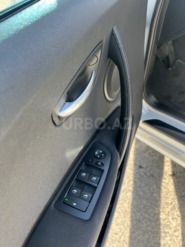 BMW 120 2006, 211,000 km - 2.0 л - Bakı