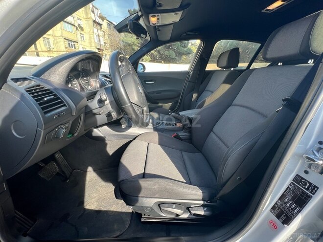 BMW 120 2006, 211,000 km - 2.0 л - Bakı