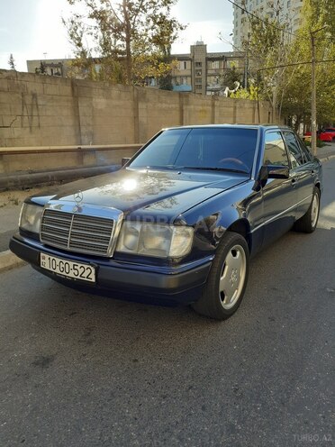 Mercedes E 260 1991, 350,000 km - 2.6 l - Bakı