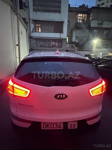Kia Sportage 2014, 179,000 km - 2.0 l - Bakı