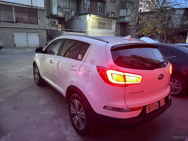 Kia Sportage 2014, 179,000 km - 2.0 l - Bakı