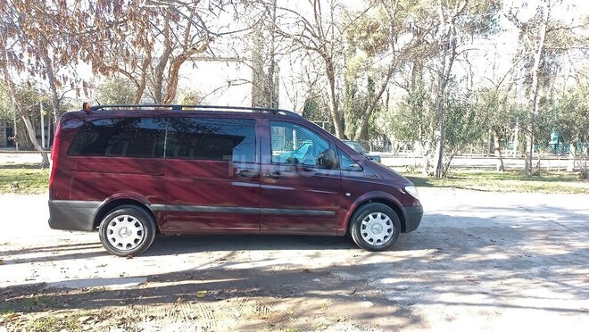 Mercedes Vito 111 2004, 451,325 km - 2.2 l - Şirvan