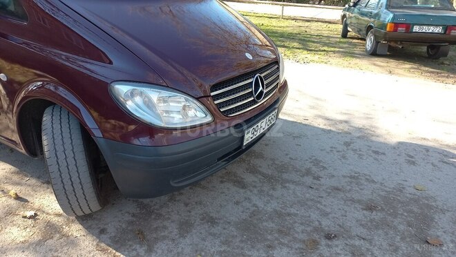 Mercedes Vito 111 2004, 451,325 km - 2.2 l - Şirvan