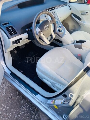 Toyota Prius 2014, 197,000 km - 1.8 l - Bakı
