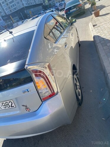 Toyota Prius 2014, 197,000 km - 1.8 l - Bakı