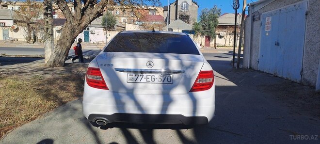 Mercedes C 250 2013, 212,000 km - 1.8 l - Sumqayıt