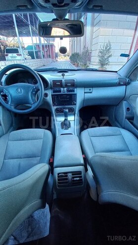 Mercedes C 200 2006, 280,900 km - 2.0 л - Şirvan