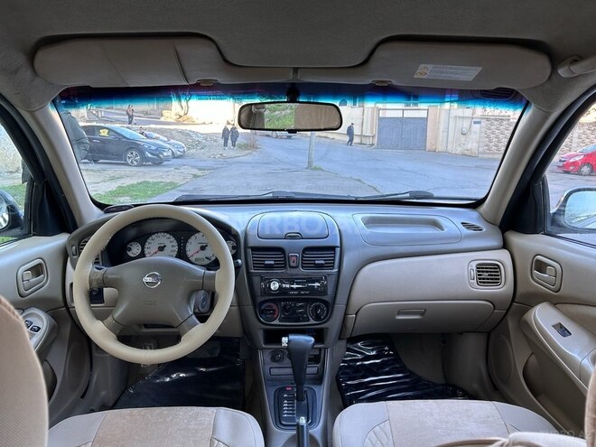 Nissan Sunny 2008, 220,000 km - 1.3 л - Bakı