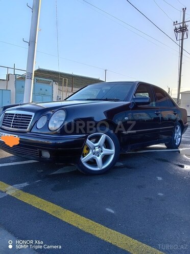 Mercedes E 280 1999, 390,000 km - 2.8 l - Bakı